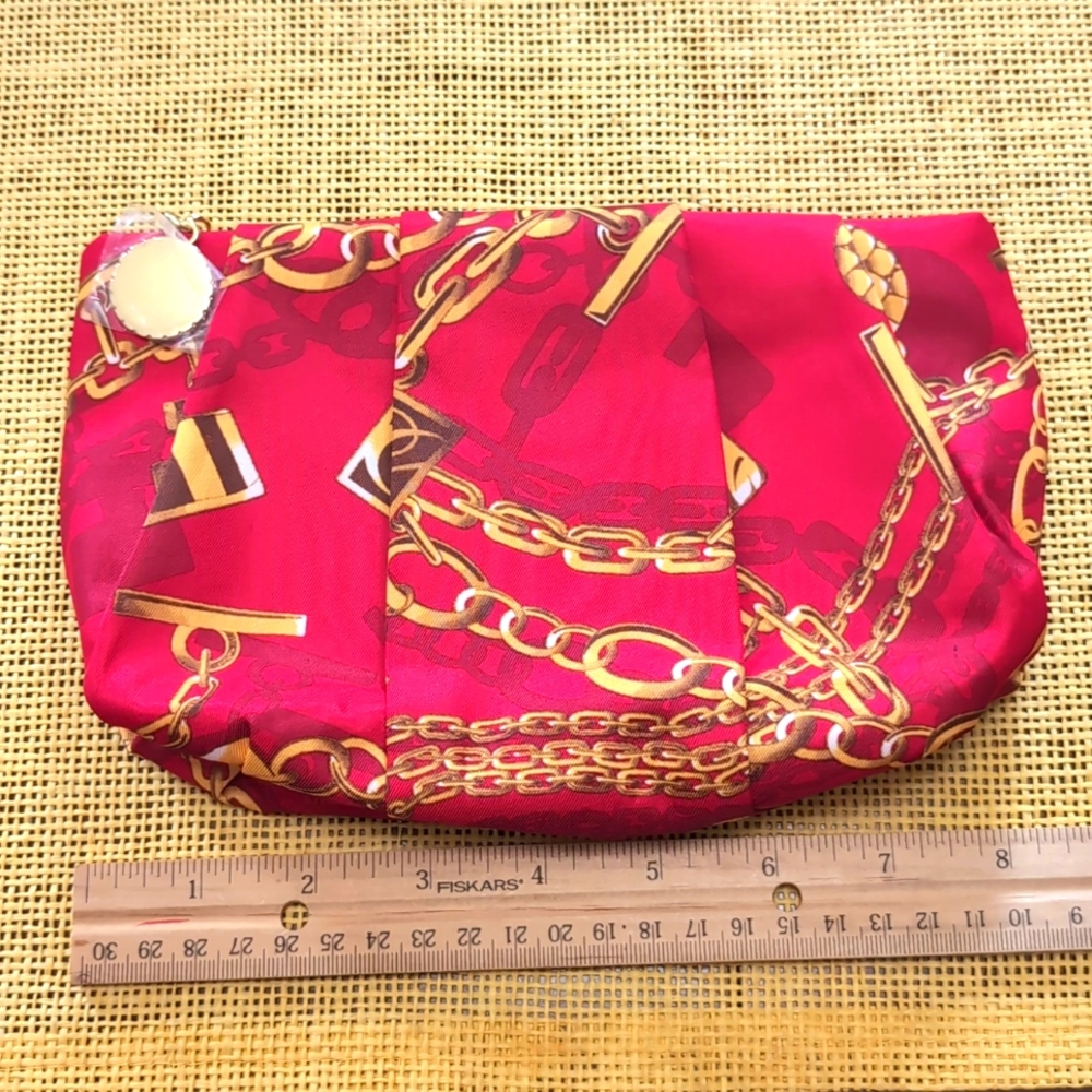 Estee Lauder Recycled makeup bag